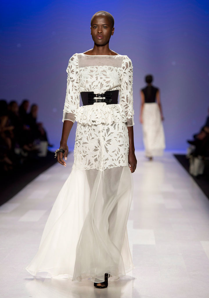 Buy Mehendi Stunning Designer Party Wear Gown | Gowns